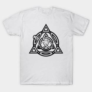 Celtic Triquetra Circle Triangle Black And White T-Shirt